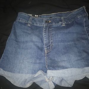 H&M High waisted shorts NEW